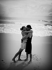 beso en la playa