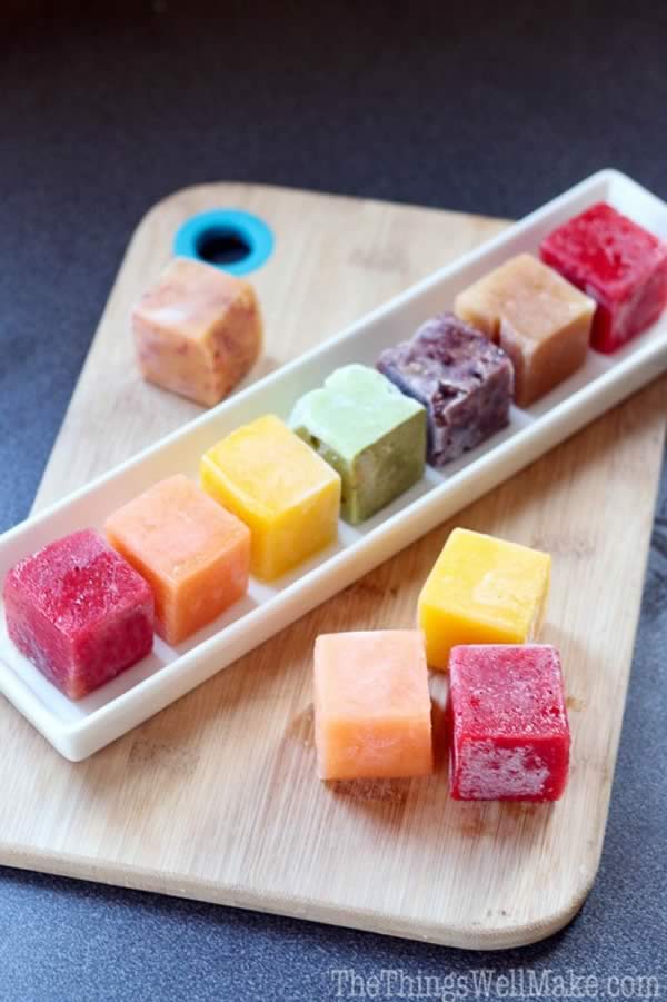Usos bandeja de hielos: guardar porciones de puré de frutas