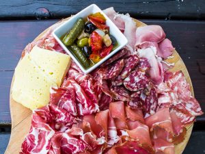 Comidas típicas argentinas: picada
