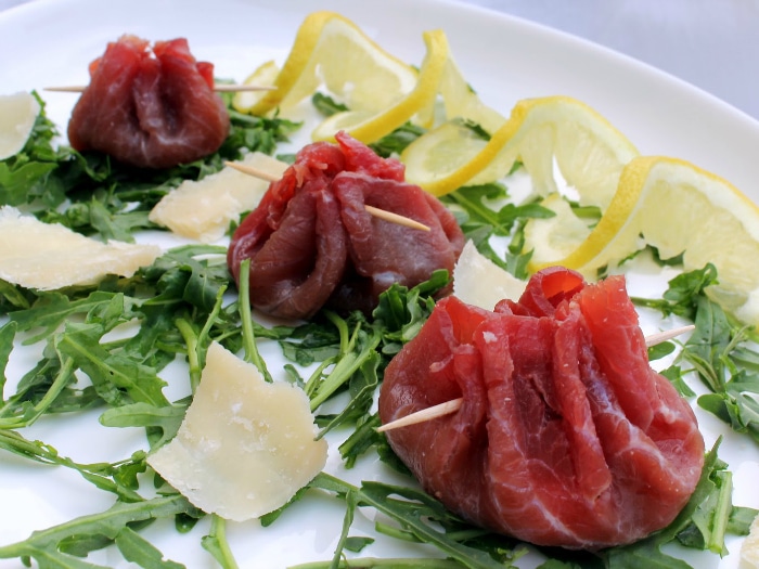 Tapas deliciosas y sencillas carpaccio rúcula