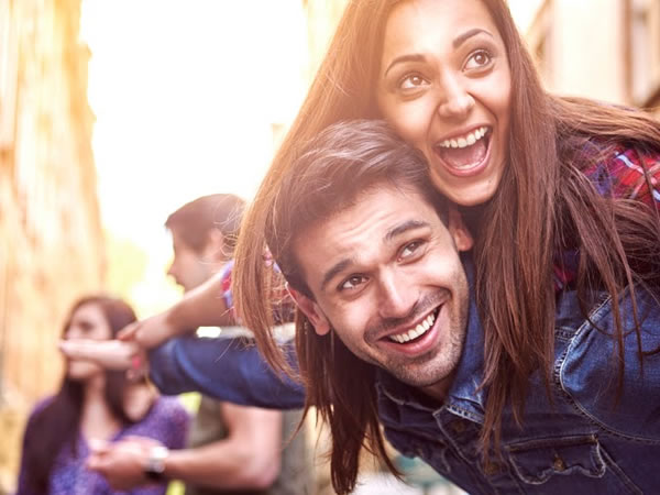 pareja feliz