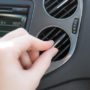 Técnica para bajar la temperatura del coche en verano