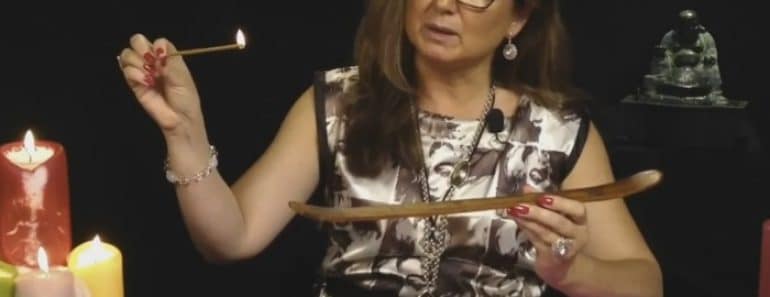 Cómo montar un altar en el Tarot
