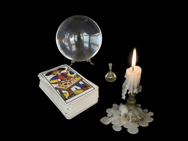 Полезные фишки при гадании Tarot-bola-cristal28129