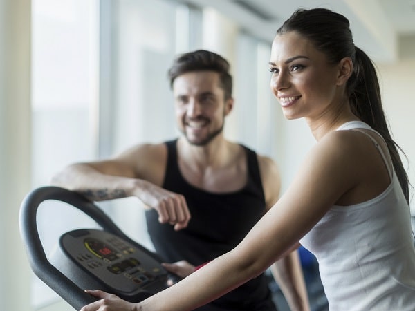 ¿Por que Aries y Géminis se divierten tanto juntos? congeniar, pareja, gimnasio