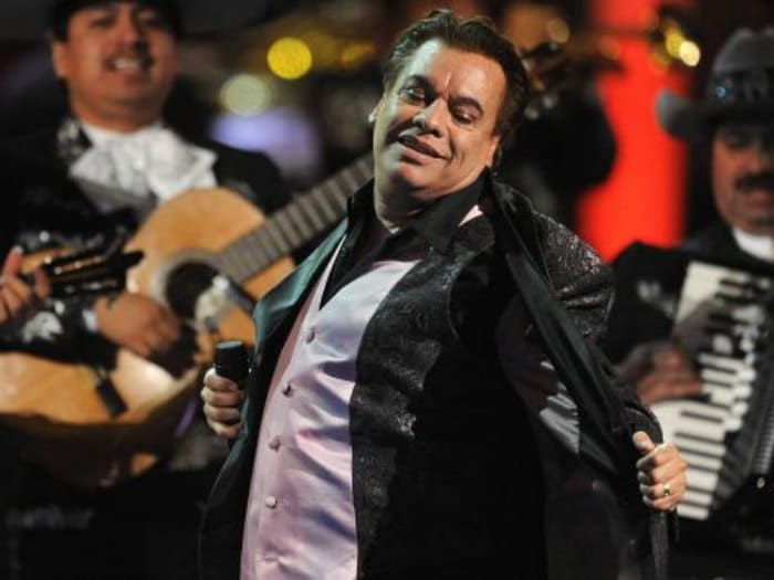 Juan Gabriel en concierto