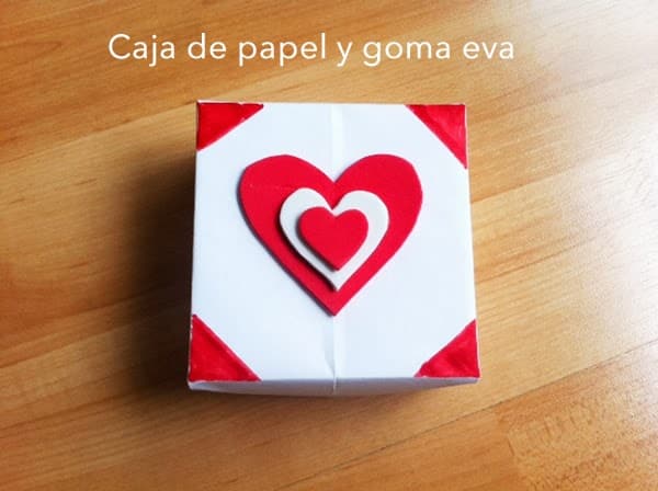 caja de papel para San Valentín