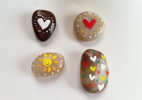 piedras pintadas san valentin