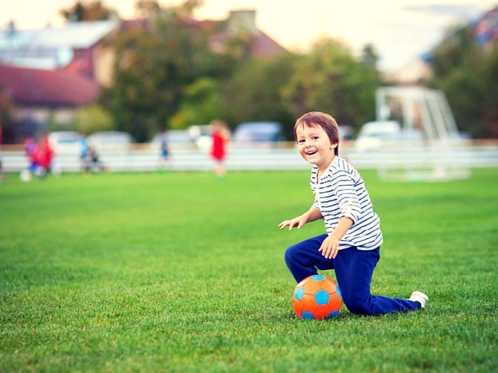 niños felices y deporte