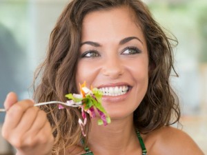 Frutas y verduras con menos calorías y que ayudan con la celulitis