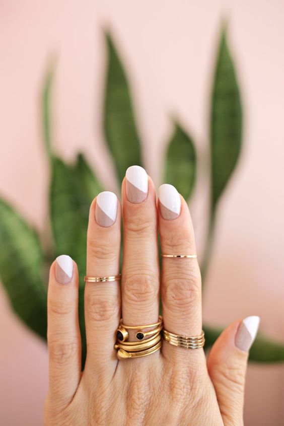 20 Ideas de uñas minimalistas