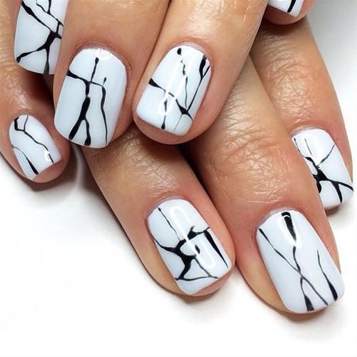 20 Ideas de uñas con estilo minimalista