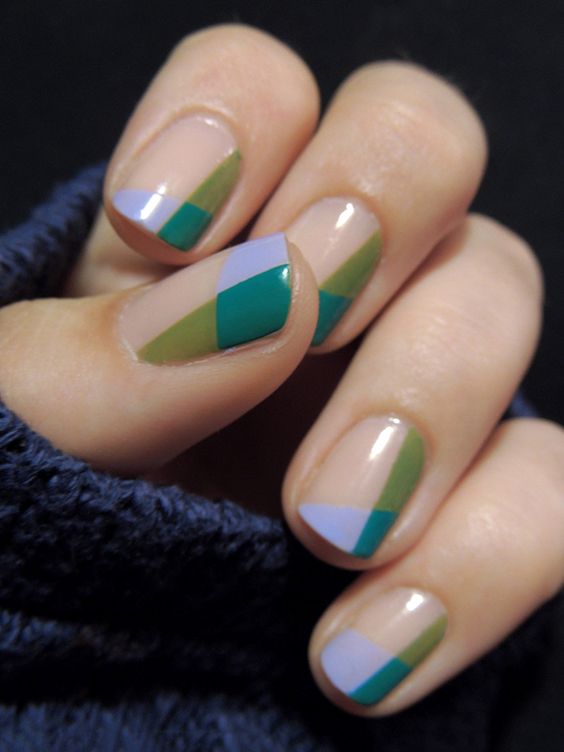 20 Ideas de uñas con estilo minimalista