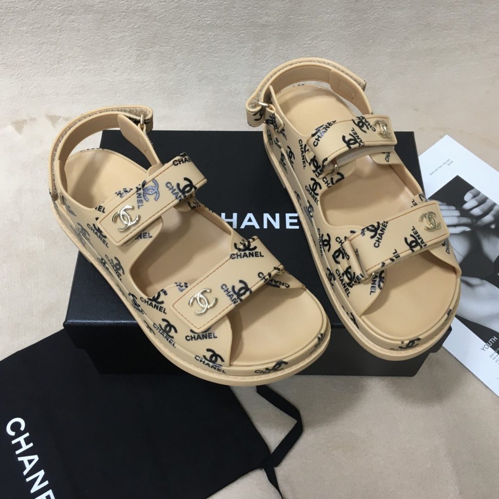 Dad-sandals-Chanel