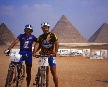 Maraton en el desierto: (Marathon del Nilo - Egipto en bici)