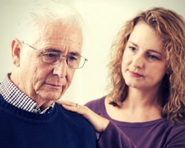 Alzheimer: Síntomas de estrés y burnout en cuidadores