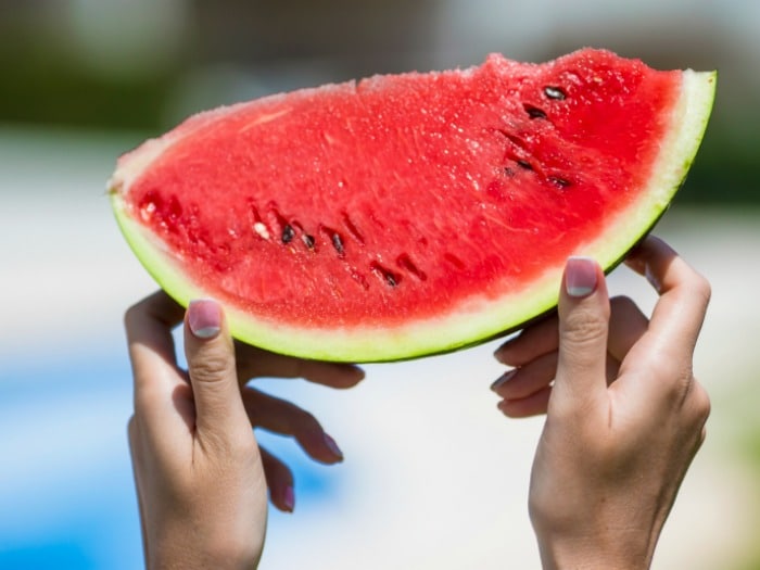 sandia-combatir-acne-piel Combate el acné con frutas de temporada como la sandía