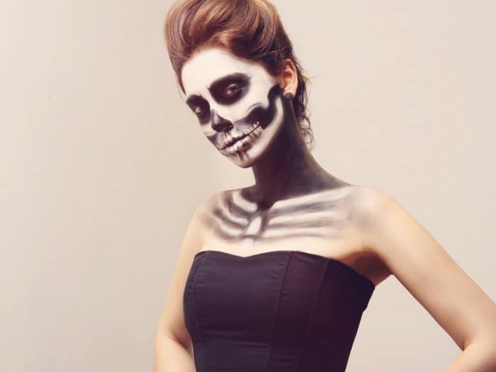 Maquillaje de Halloween para Mujer: 20 Ideas de última hora ¡Fácil!