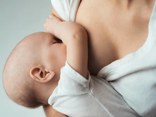 Alargar la duración de la lactancia materna hace adultos más inteligentes