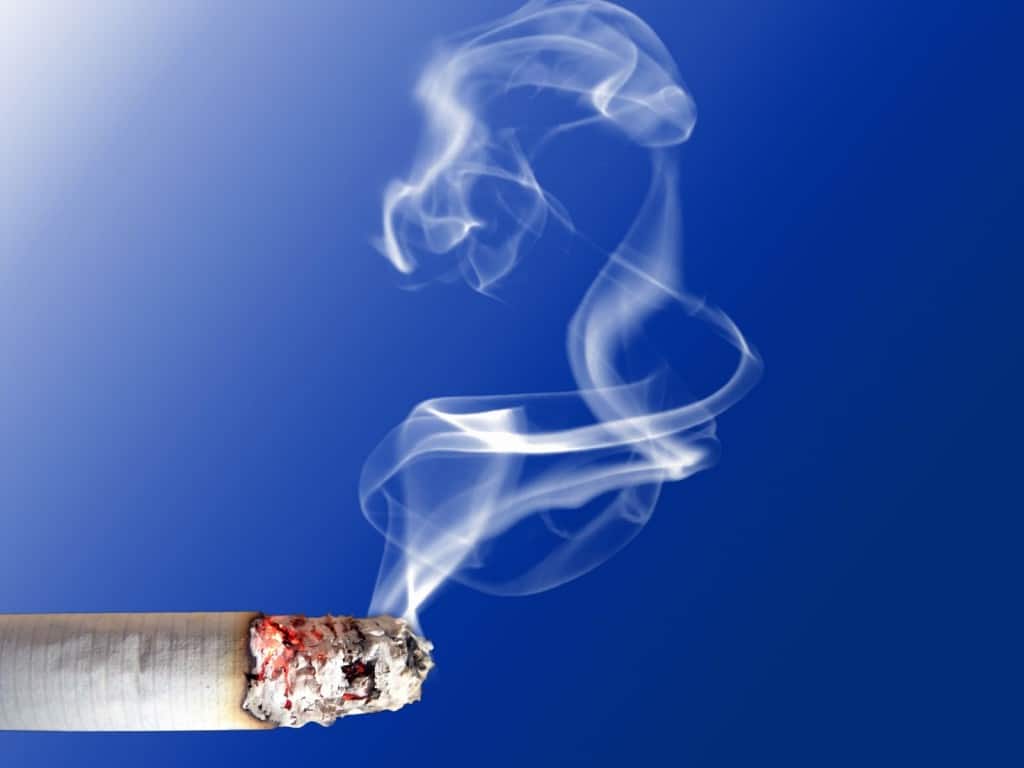 Fumar puede causar menopausia prematura