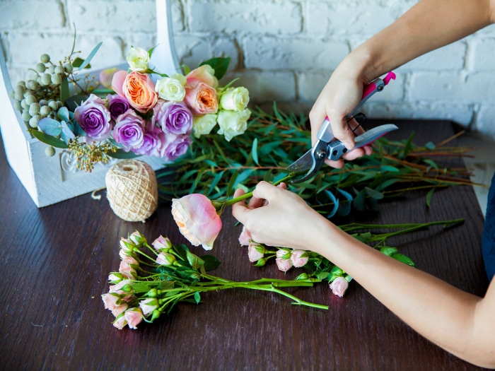 Arrange flower bouquets