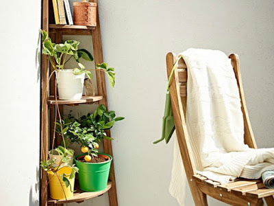tips_decorar_balcon_terraza_estanteria