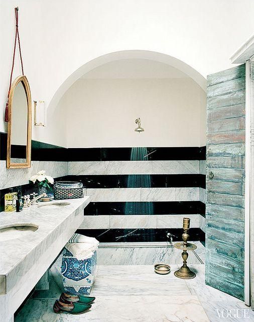 15 ideas originales para decorar paredes de baños - Decoracion en el hogar