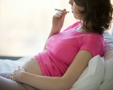 Fumar en el embarazo: Riesgo de diabetes gestacional y obesidad en las hijas