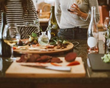 Comidas familiares o con amigos pautas para evitar posibles contagios