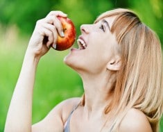Una manzana al día para prevenir la obesidad