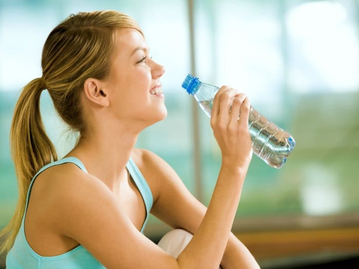 bebidas perder peso agua aromatizada