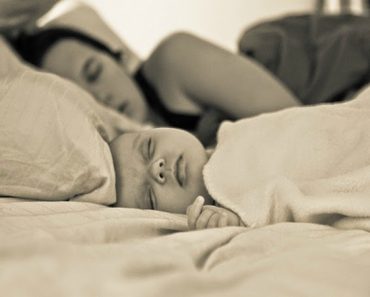 Compartir la cama con los niños: ¿es bueno o malo?