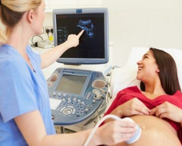 ¿Qué tipos de ecografías se hacen durante el embarazo?