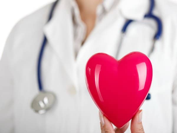 ¿Aumenta la menopausia el riesgo de un ataque al corazón?