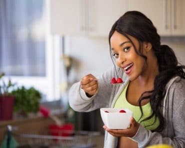 9 formas deliciosas de mantener tu pelo sano