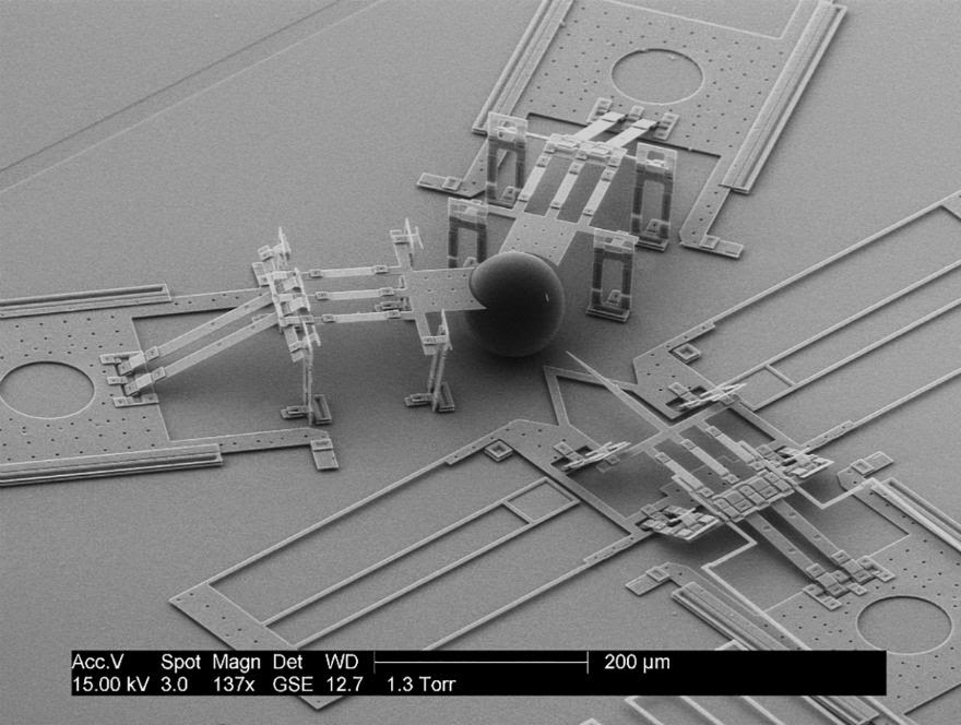 Nanoinjector-nanoinyector