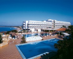 Insotel Hotel Formentera - Vista de la piscina