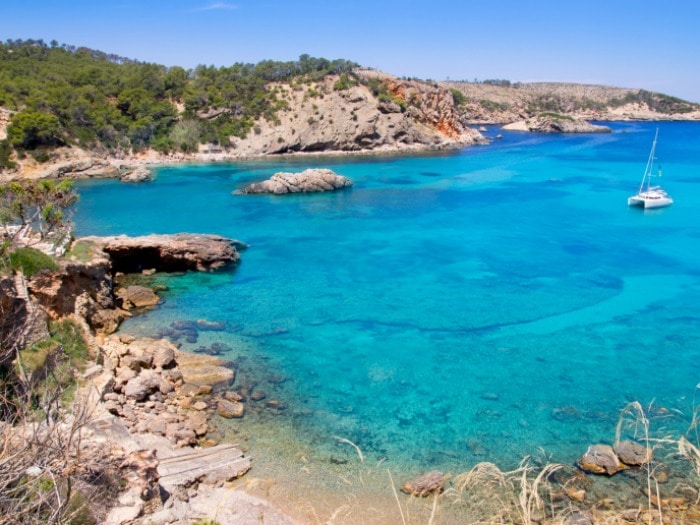 Ibiza: cómo disfrutarla según los ibicencos y algún que otro guiri