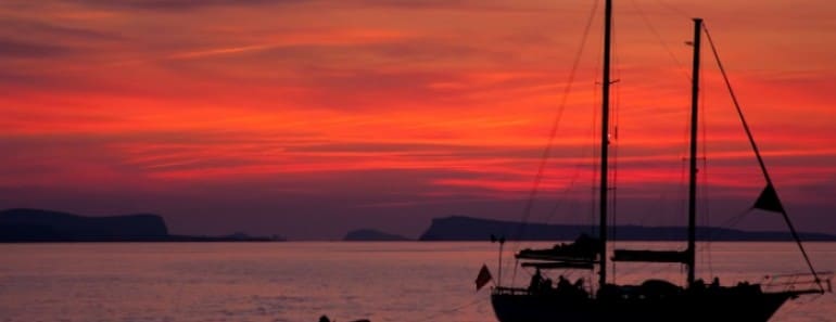 Ibiza: 10 cosas que no deberías perderte si viajas a la Isla Blanca